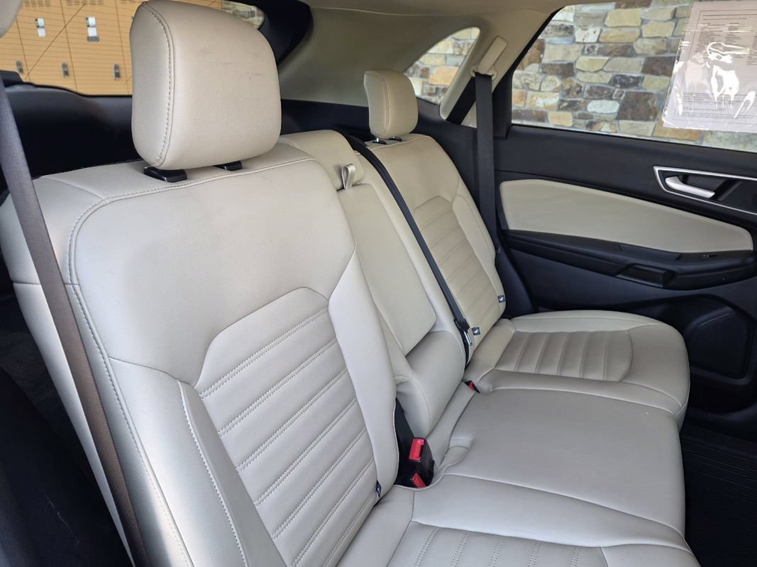 Used 2023 Ford Edge SEL AWD/4WD image 22