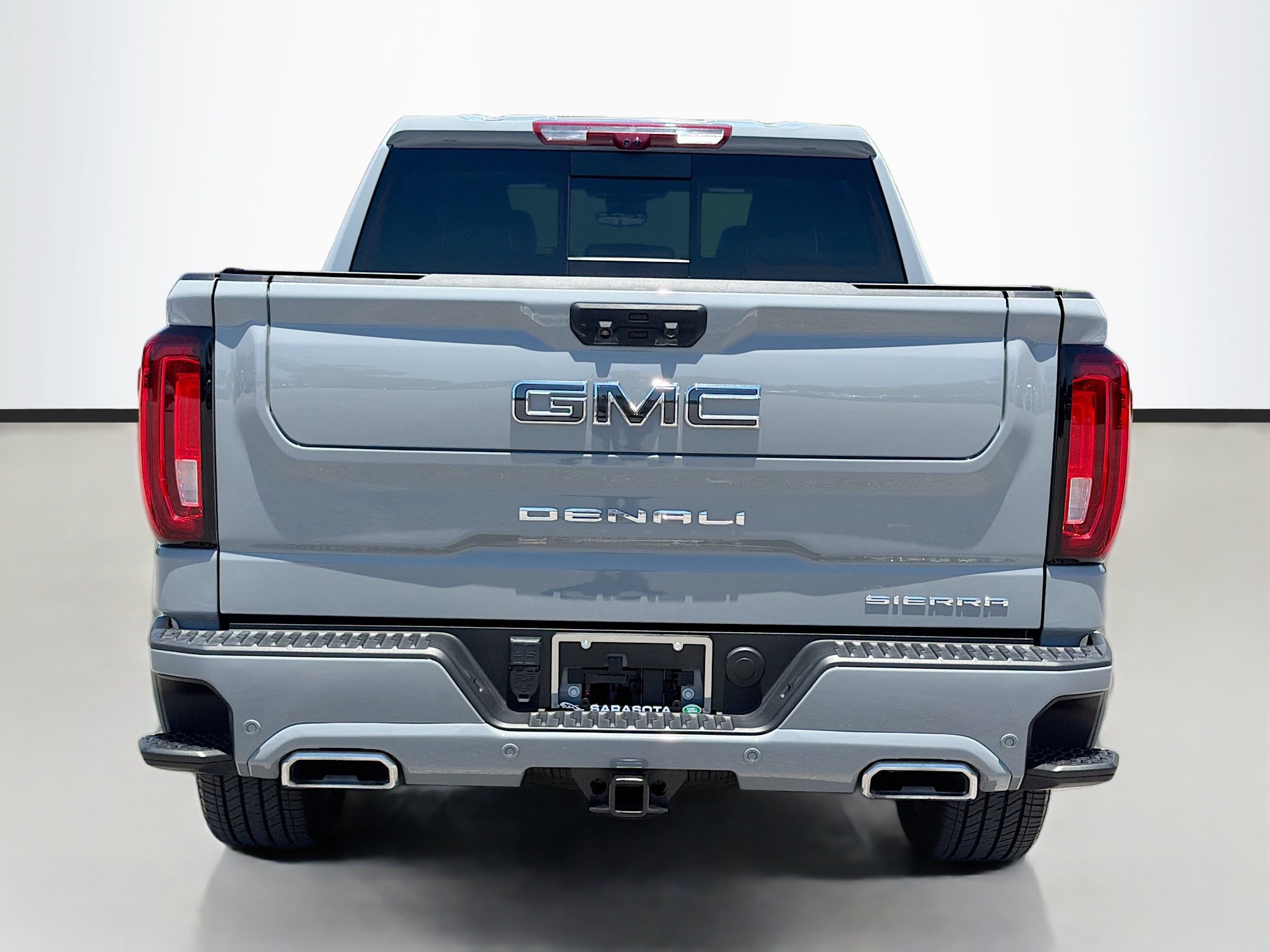 Used 2025 GMC Sierra 1500 Denali Ultimate AWD/4WD image 4
