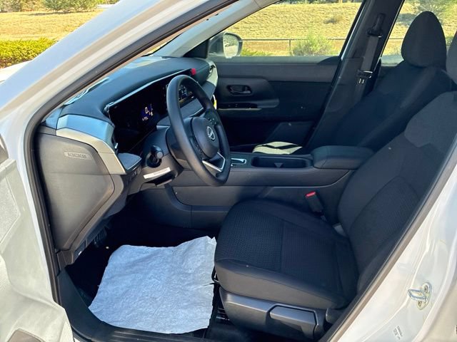 New 2026 Nissan Kicks S w/ Charging Package FWD image 9