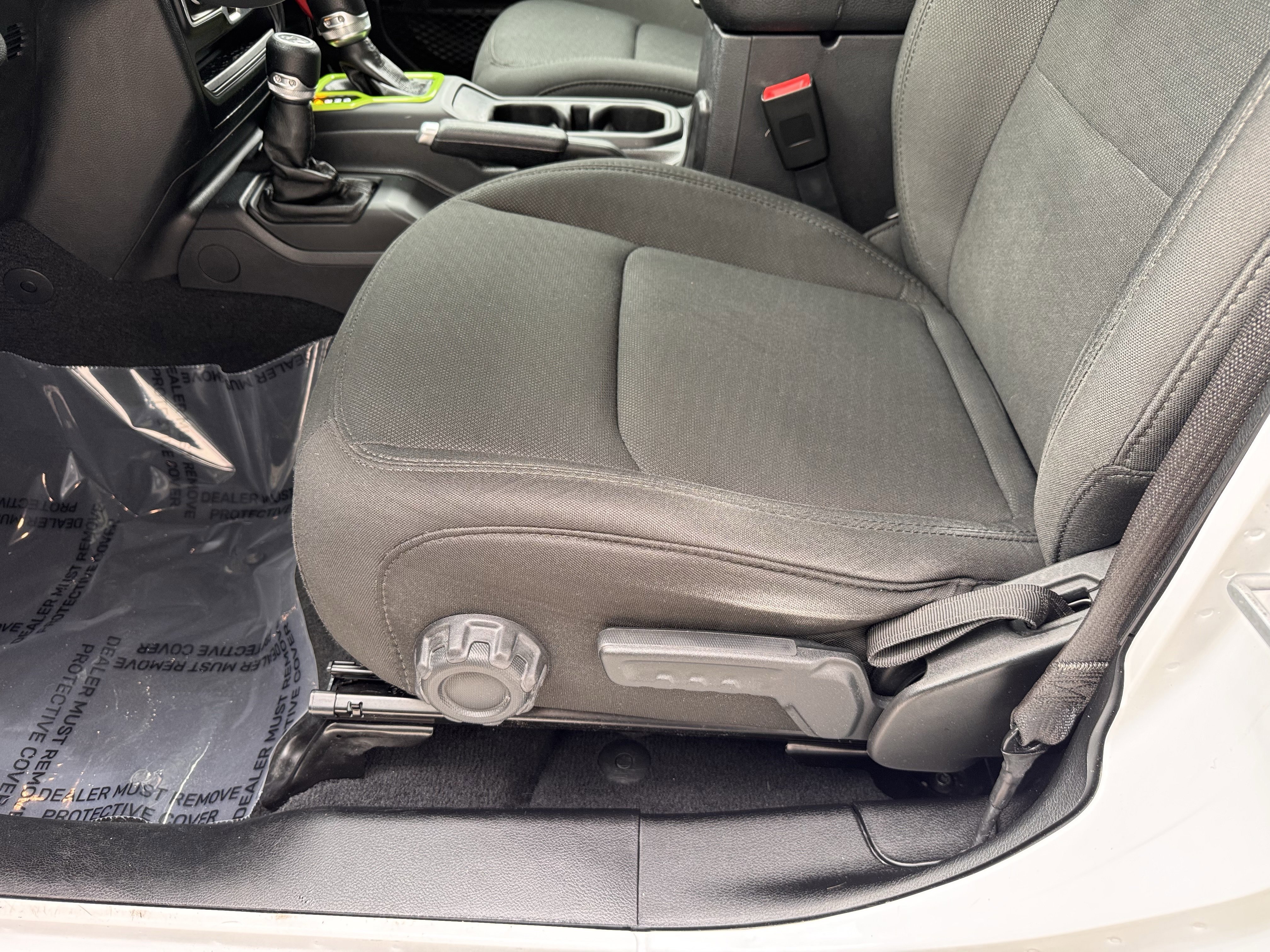 Used 2018 Jeep Wrangler Unlimited Sport S image 19