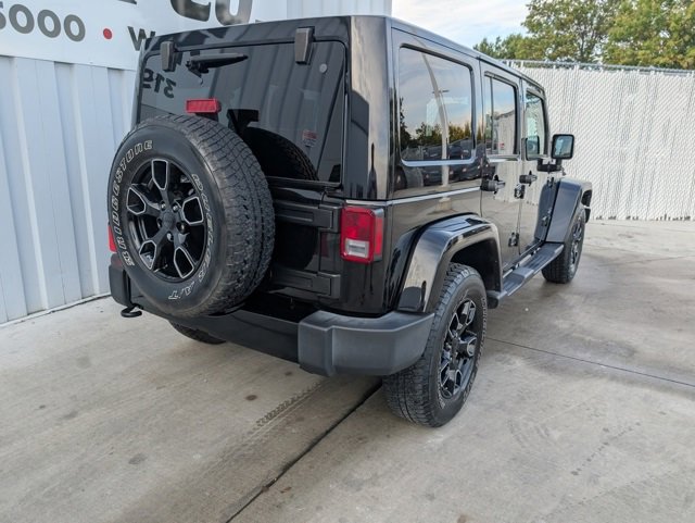 Used 2017 Jeep Wrangler Unlimited Sahara w/ Connectivity Group image 20