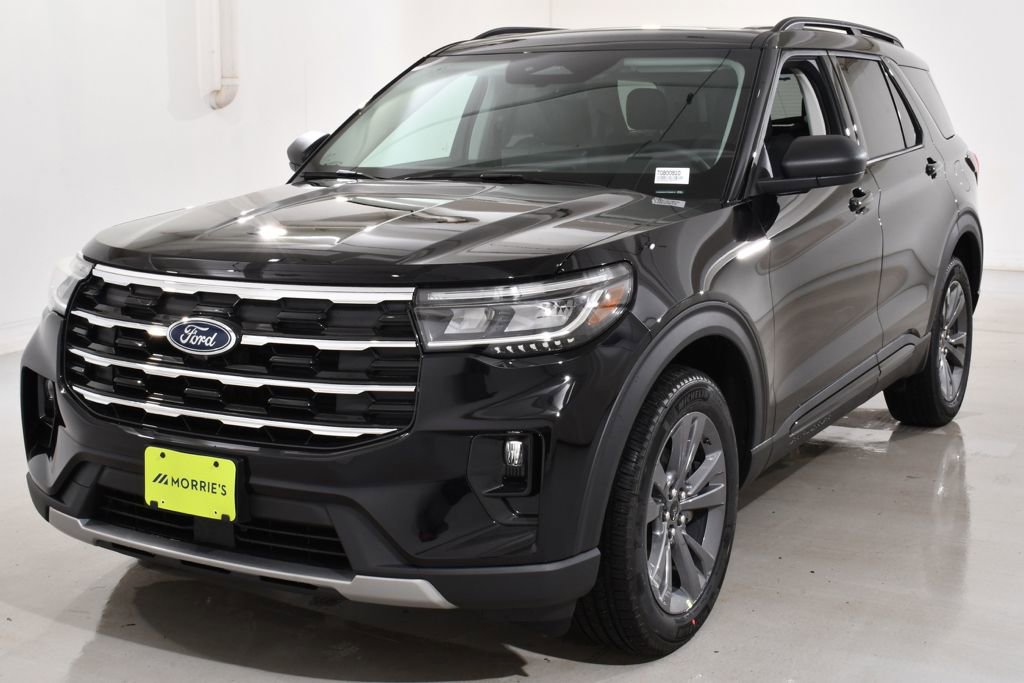 New 2026 Ford Explorer Active w/ Active Comfort Package image 2