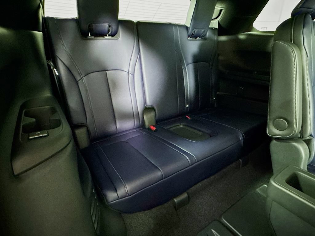Certified 2026 INFINITI QX60 Sport w/ Dark Cargo Package AWD/4WD image 38