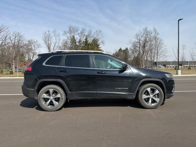 Used 2020 Jeep Cherokee Limited image 6