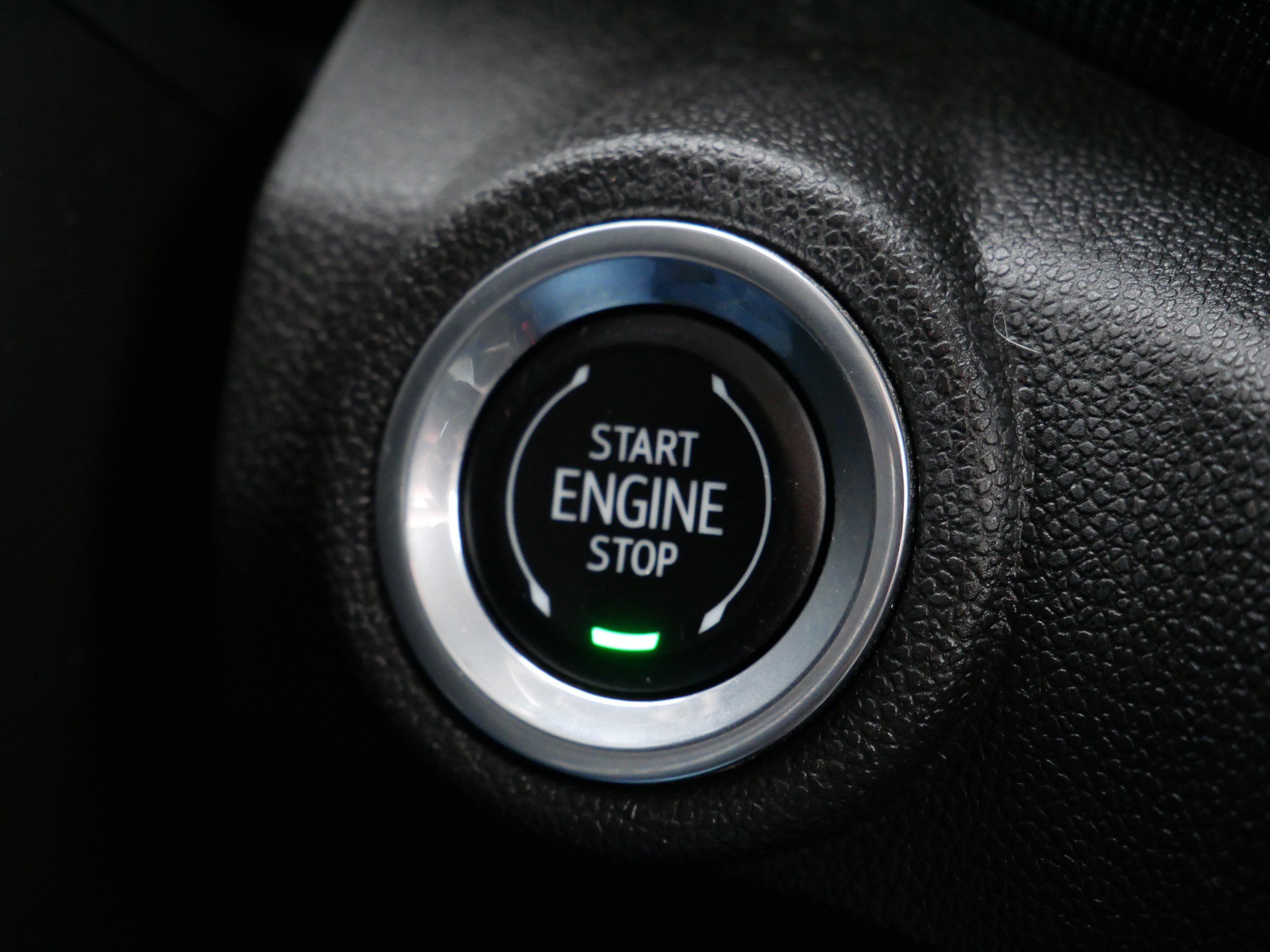 Used 2023 Chevrolet TrailBlazer LT image 32