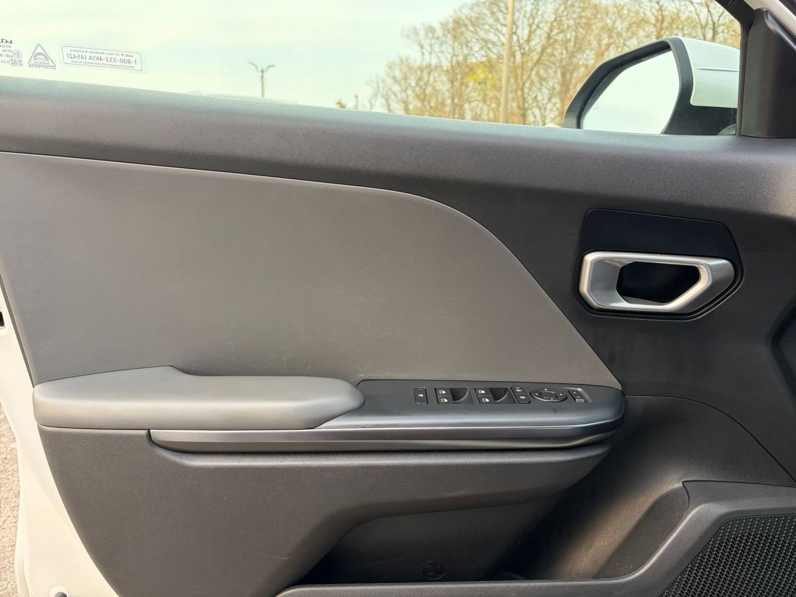 Used 2025 Kia K4 FWD image 18
