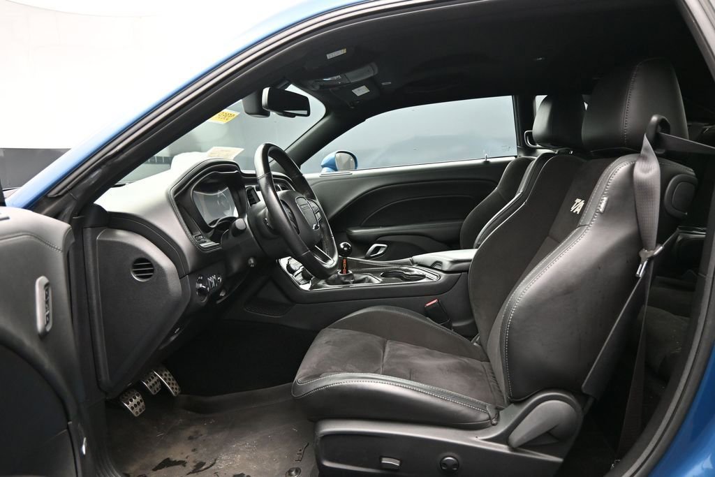 Used 2022 Dodge Challenger R/T Scat Pack w/ T/A Package RWD image 9