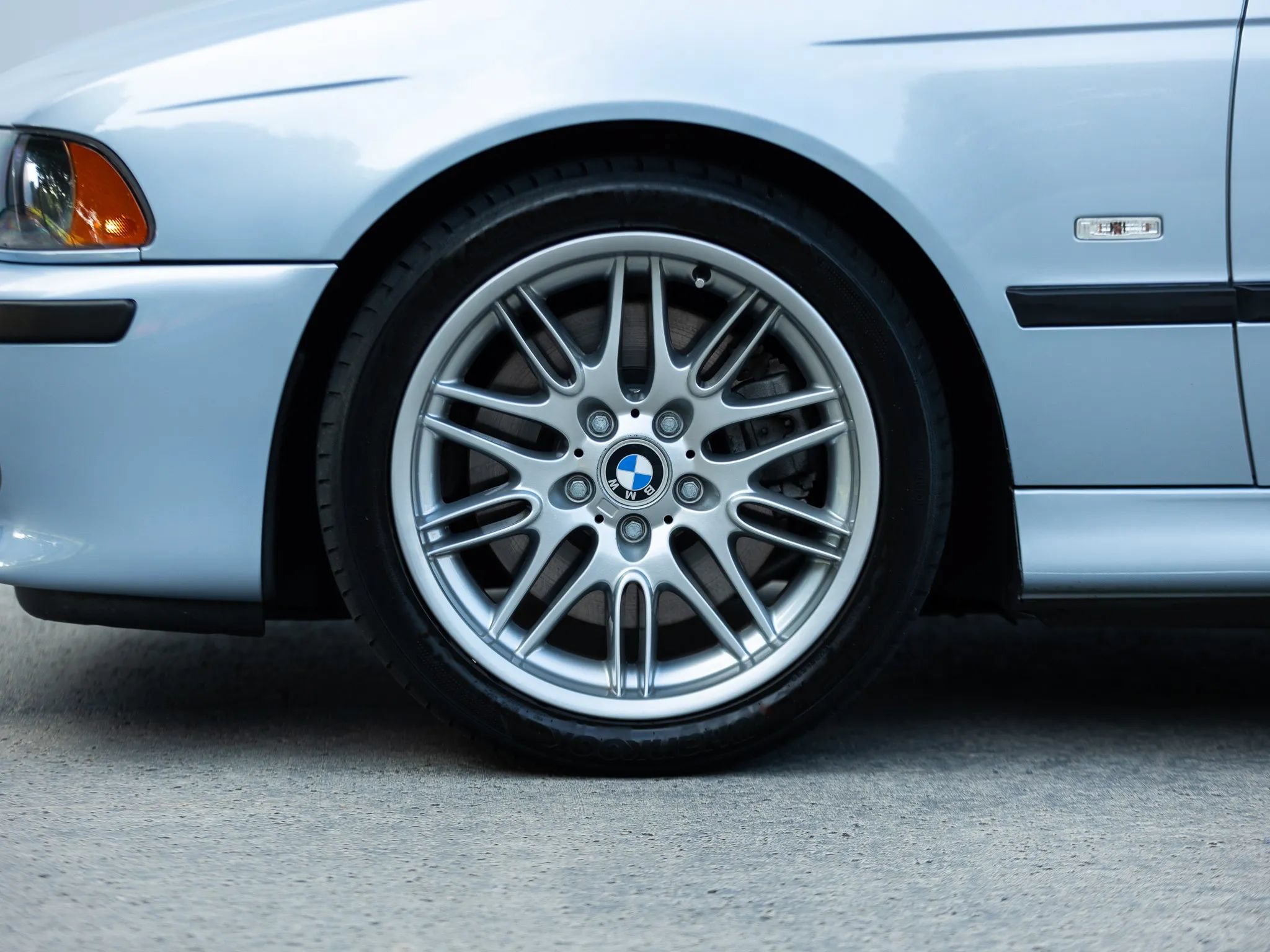 Used 2001 BMW M5 RWD image 12