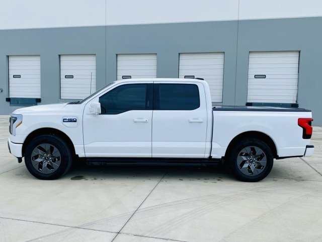Used 2024 Ford F150 Lightning XLT image 8