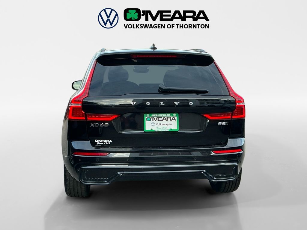Used 2024 Volvo XC60 B5 Plus image 4