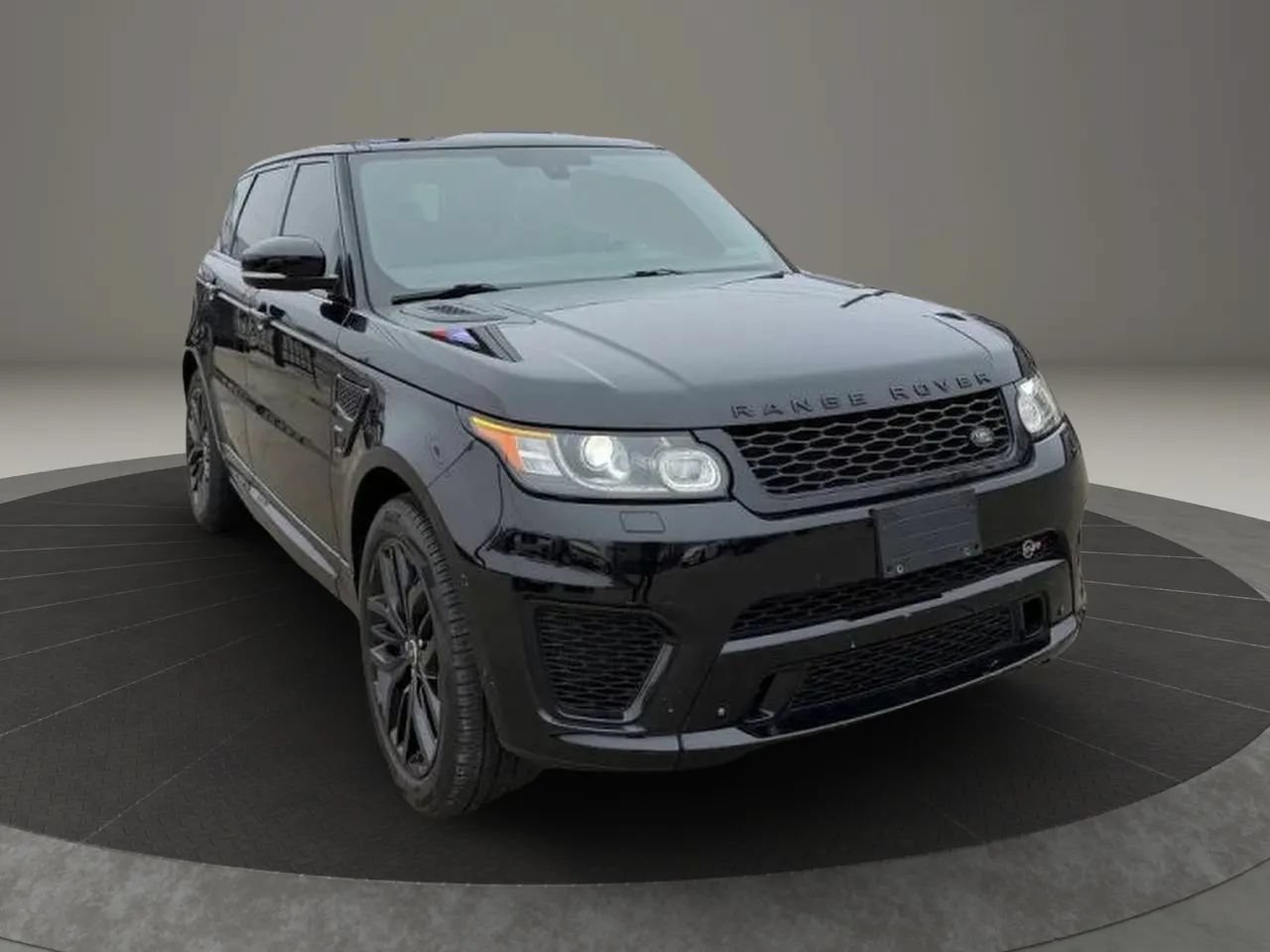 Used 2015 Land Rover Range Rover Sport SVR AWD/4WD image 6