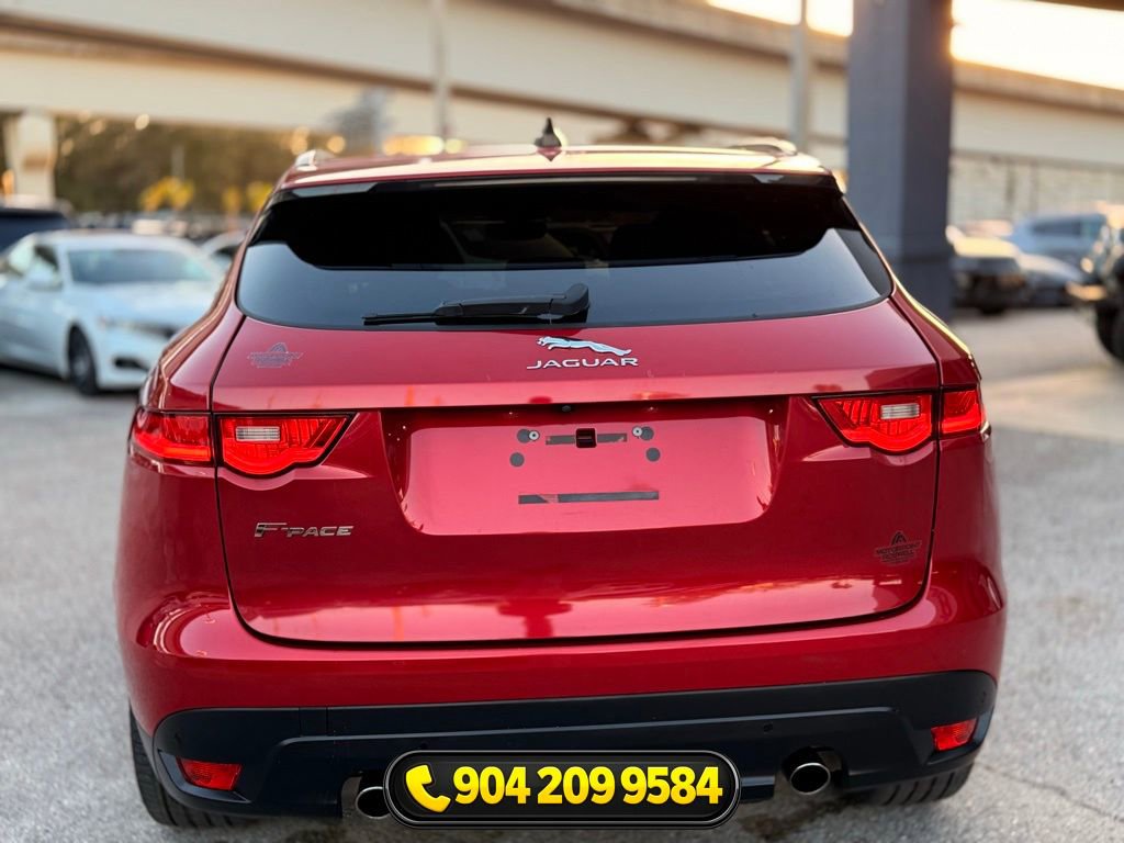 Used 2020 Jaguar F-PACE Premium image 6