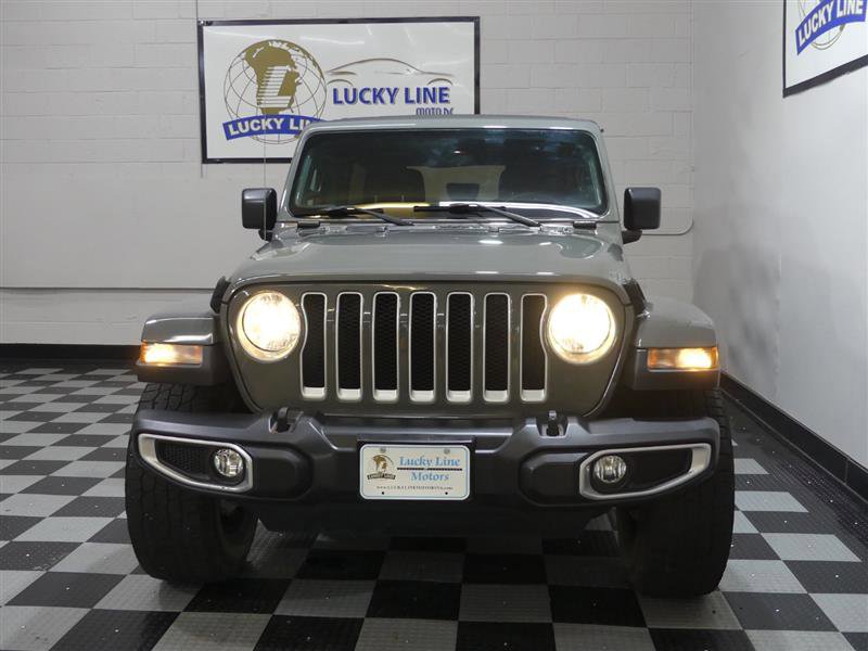 Used 2018 Jeep Wrangler Unlimited Sahara image 2