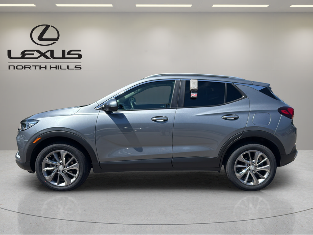 Used 2021 Buick Encore GX Select w/ Experience Buick Package AWD/4WD image 9