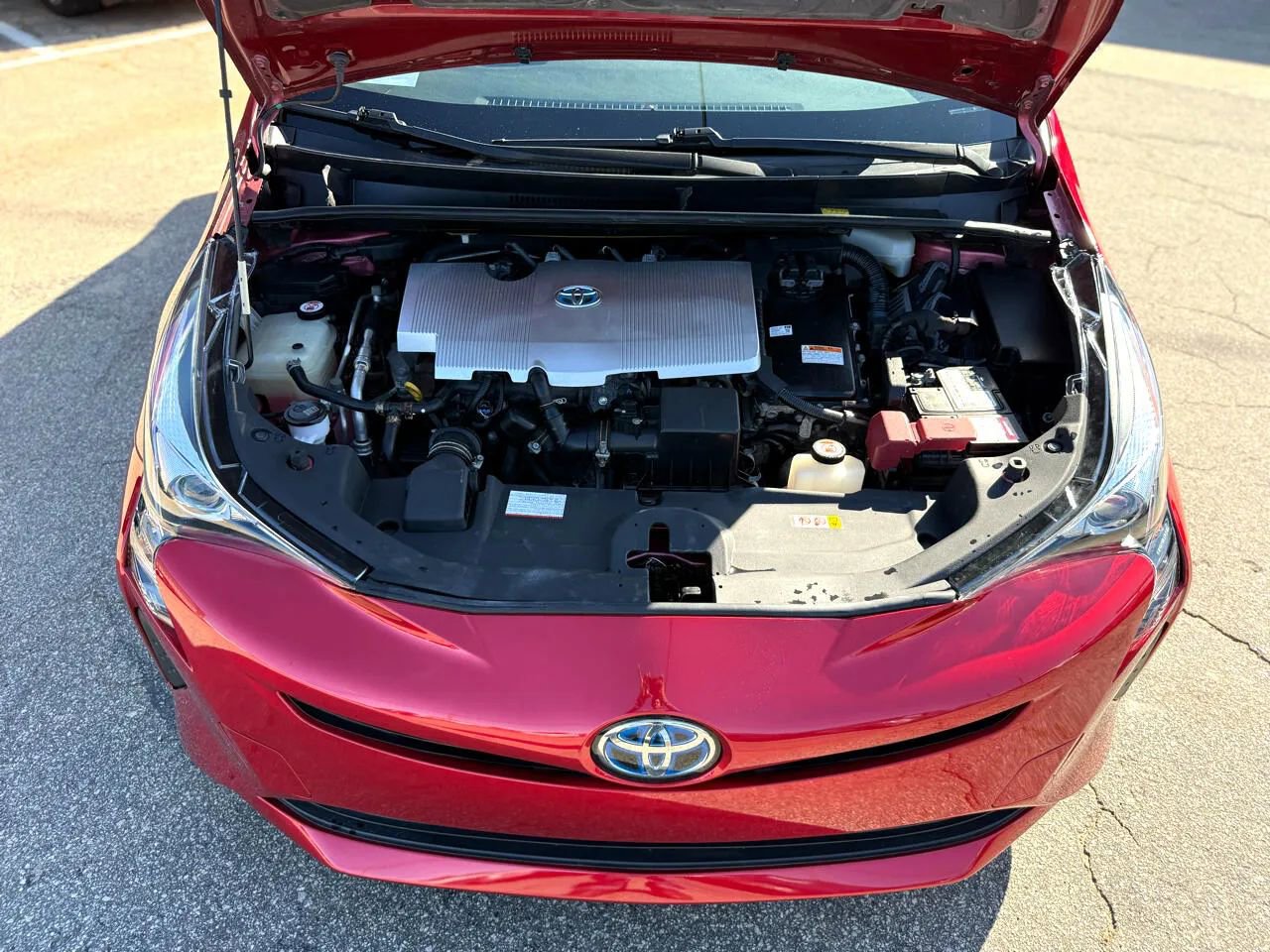 Used 2017 Toyota Prius FWD image 43