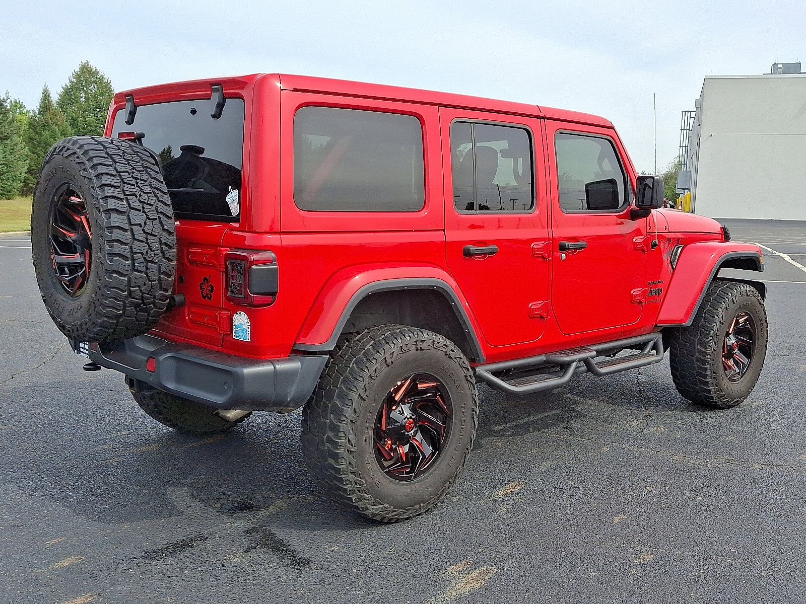Used 2022 Jeep Wrangler Unlimited Sahara image 6