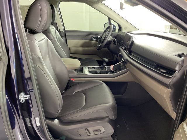 New 2026 Kia Carnival EX image 47
