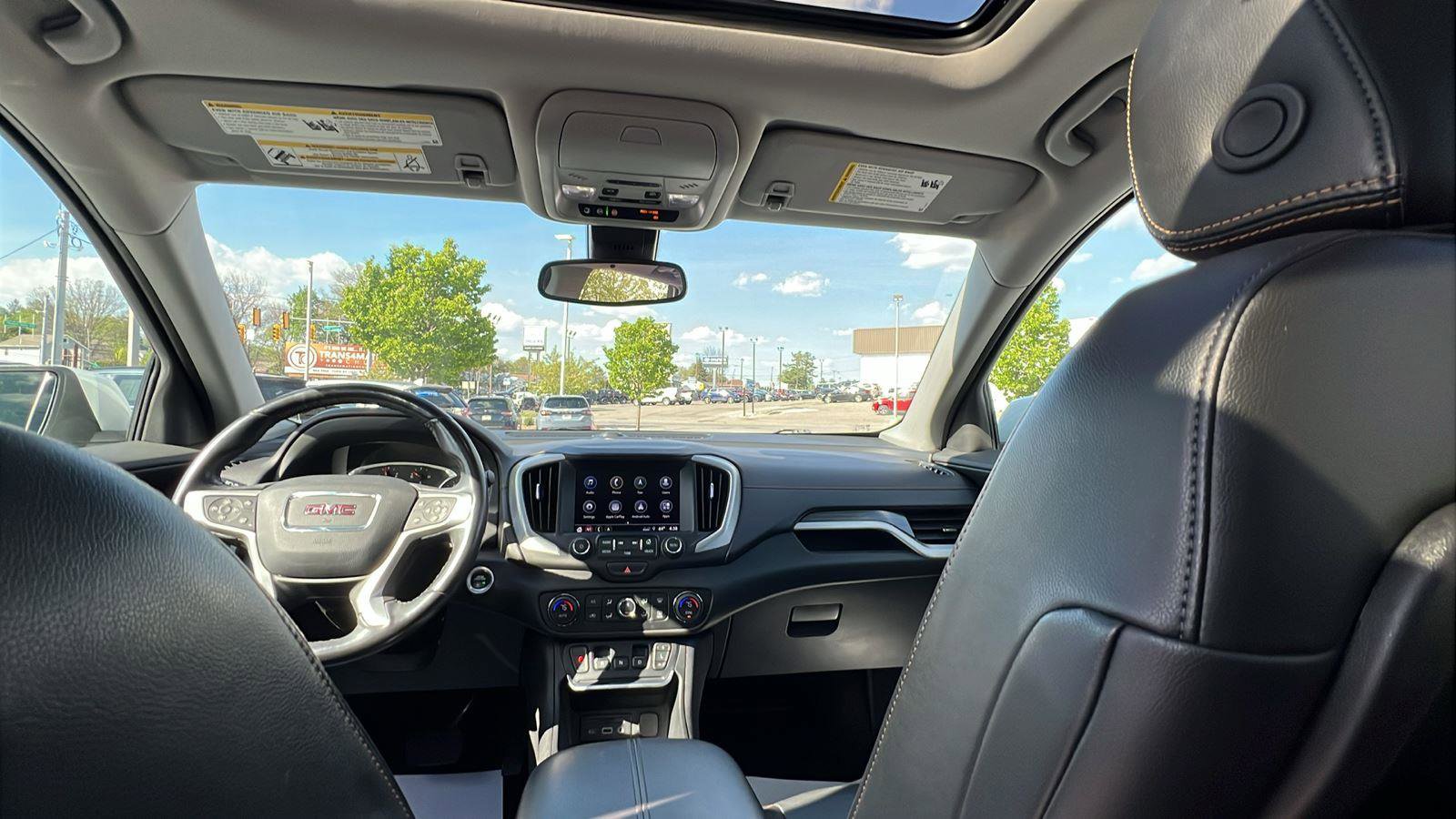 Used 2018 GMC Terrain SLT w/ Infotainment Package II AWD/4WD image 21