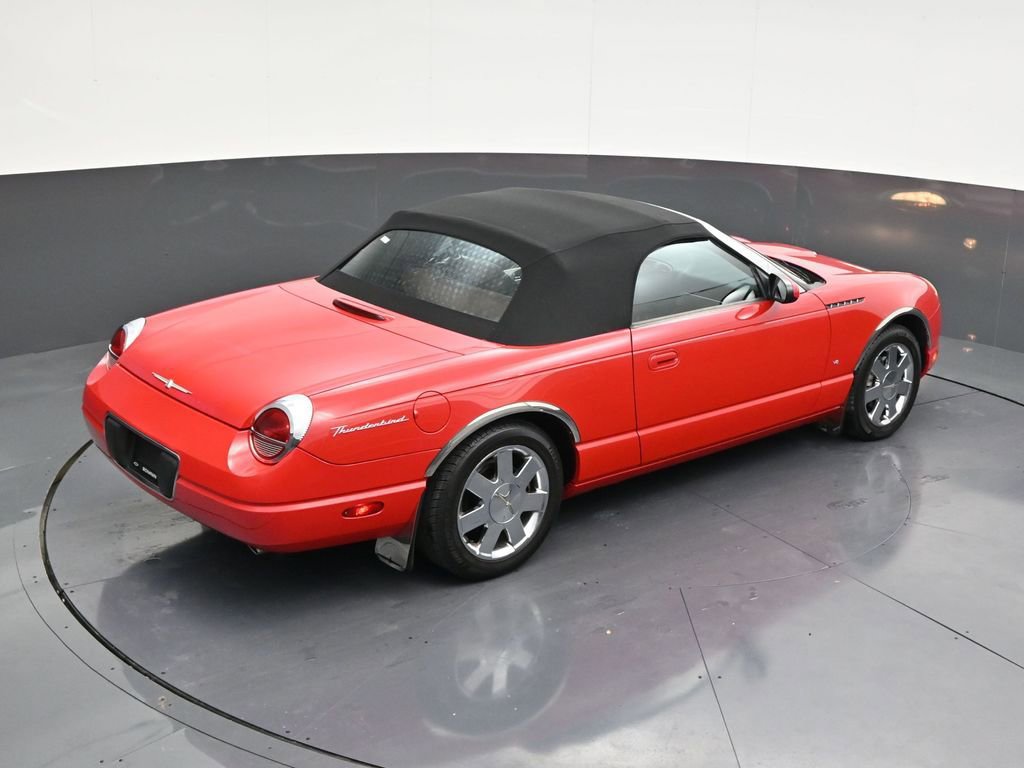 Used 2003 Ford Thunderbird image 20