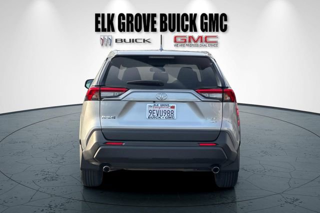 Used 2023 Toyota RAV4 LE image 5