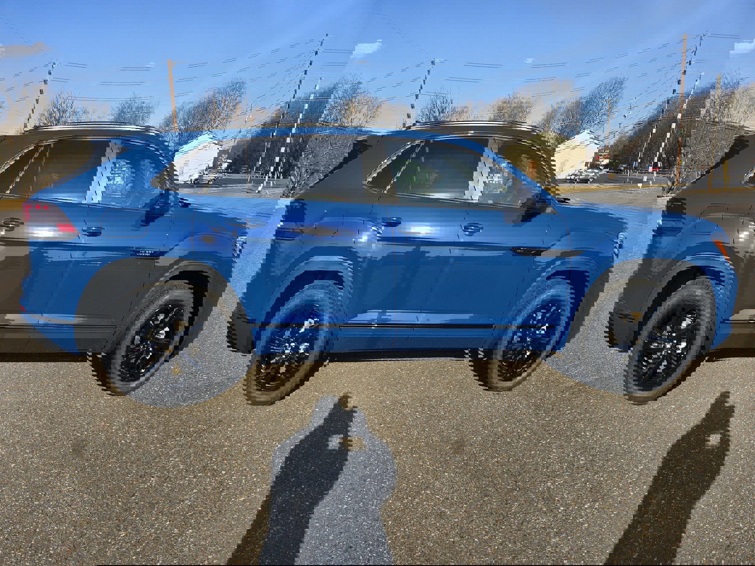 New 2025 Volkswagen Atlas Cross Sport SEL R-Line image 8
