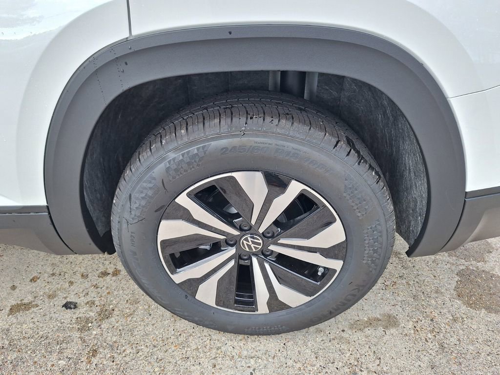 New 2026 Volkswagen Atlas SE image 24