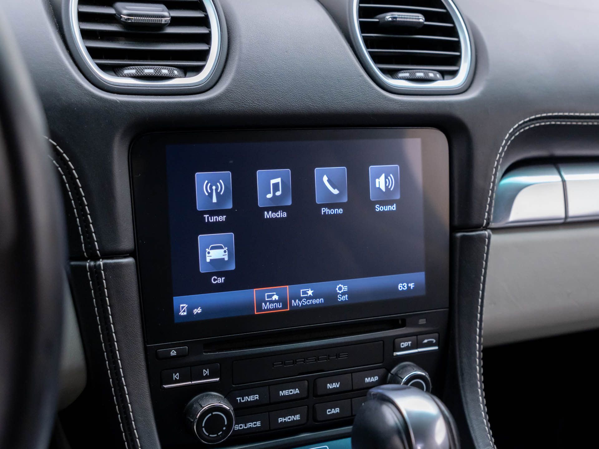 Used 2018 Porsche 718 Boxster GTS image 22