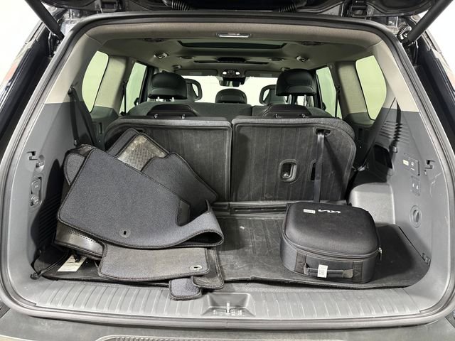 Used 2024 Kia EV9 Wind AWD/4WD image 26