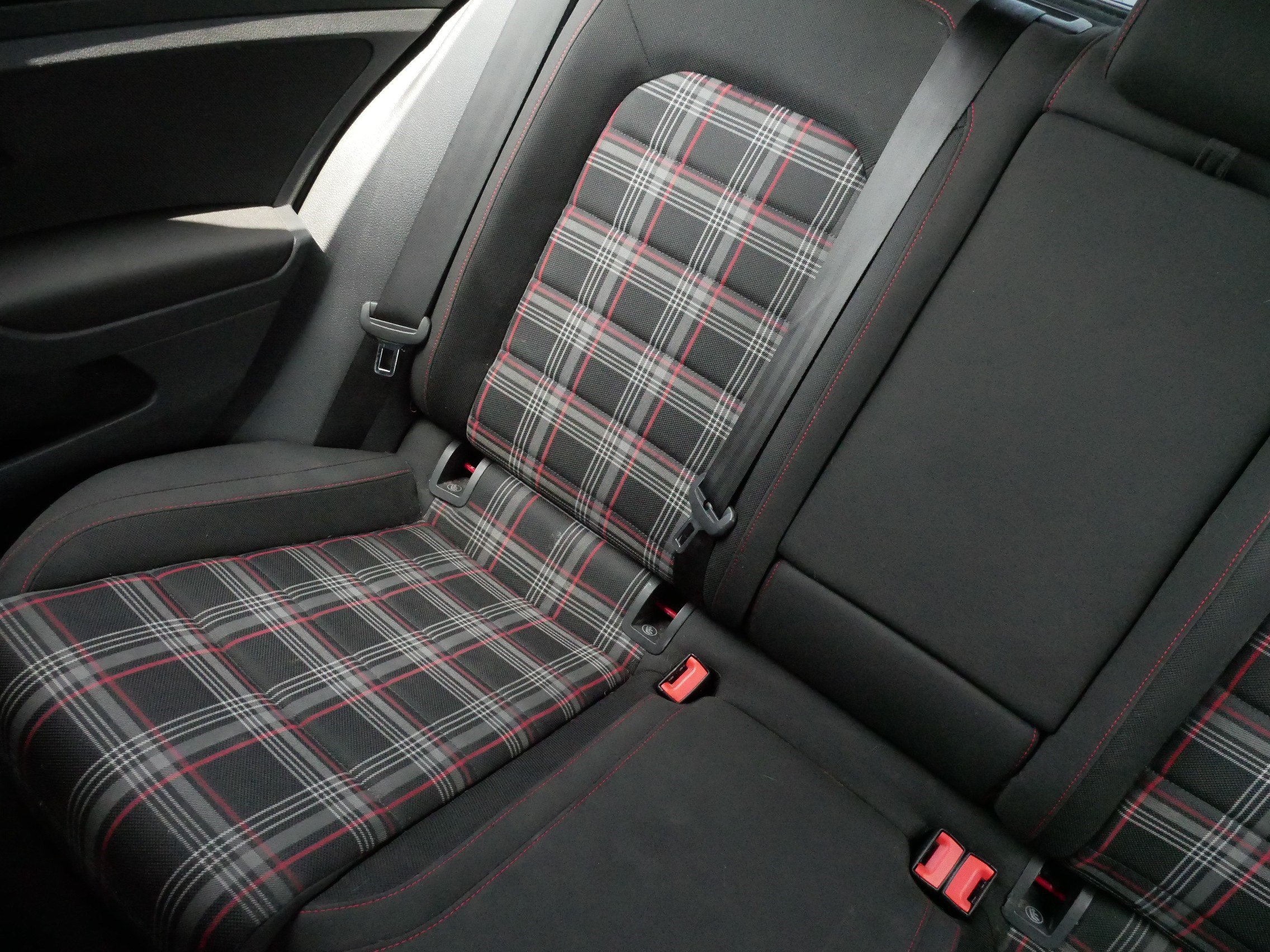 Used 2017 Volkswagen GTI Sport FWD image 12