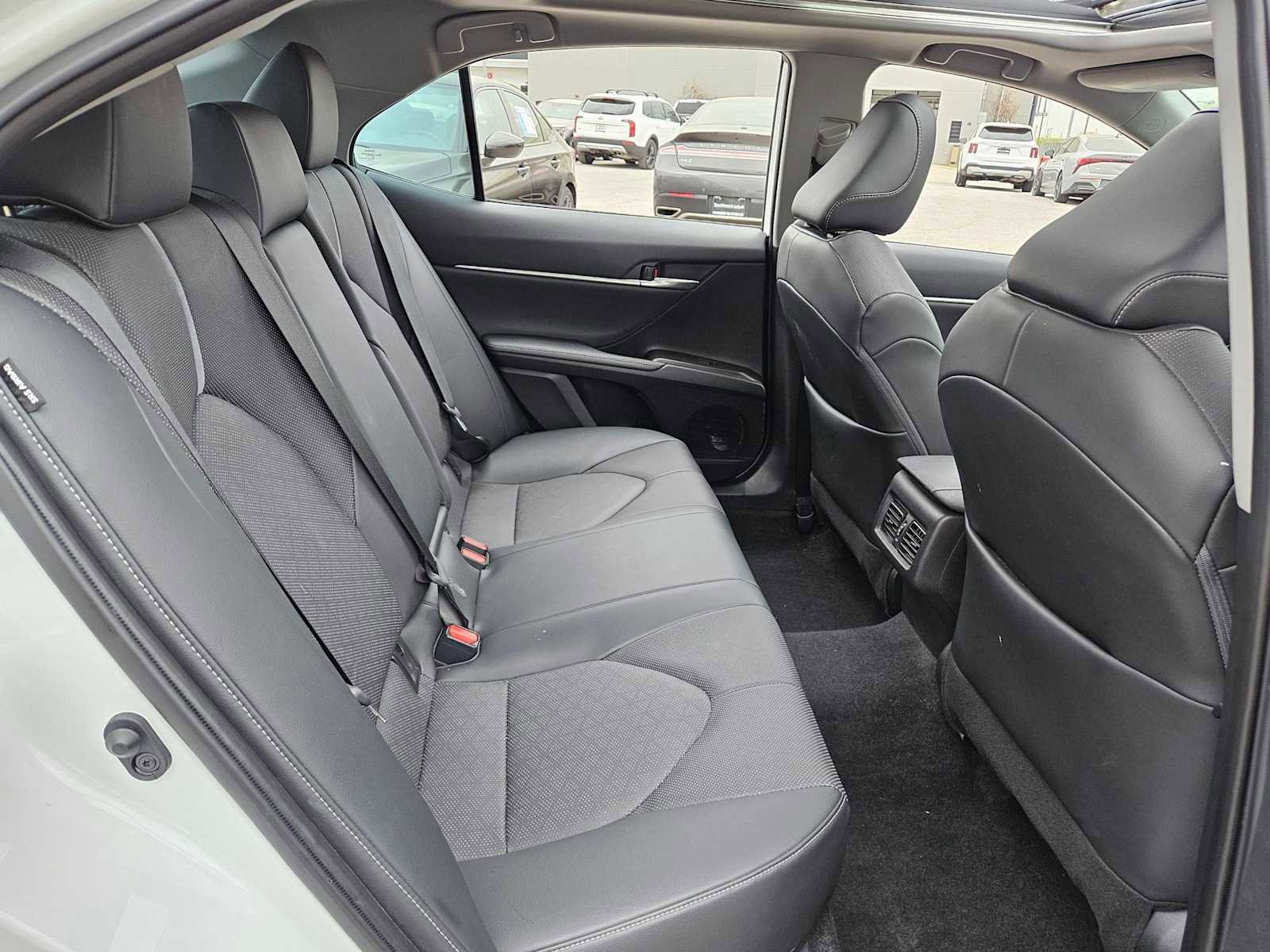 Used 2022 Toyota Camry XSE FWD image 20