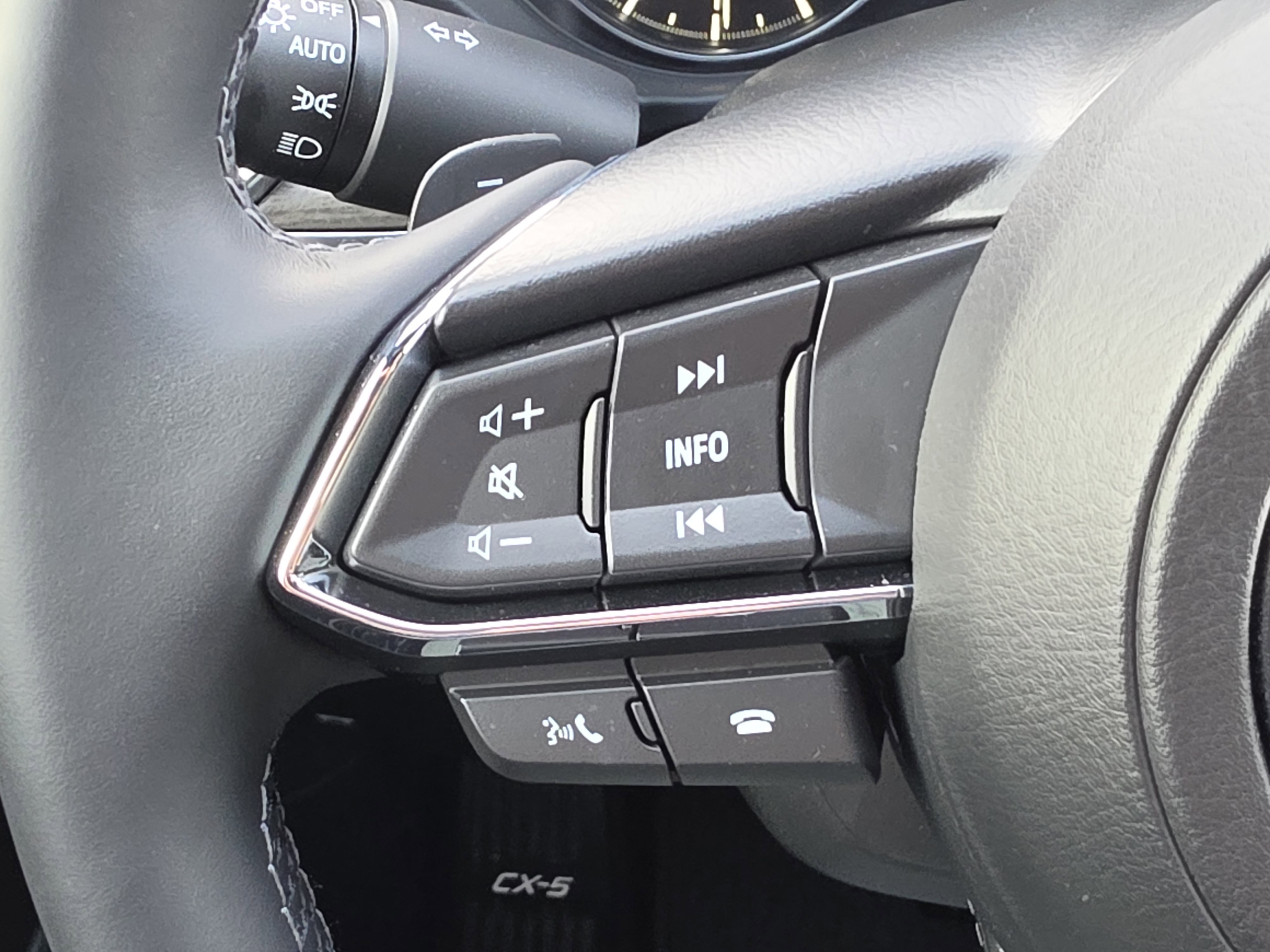 Certified 2025 MAZDA CX-5 Signature image 16