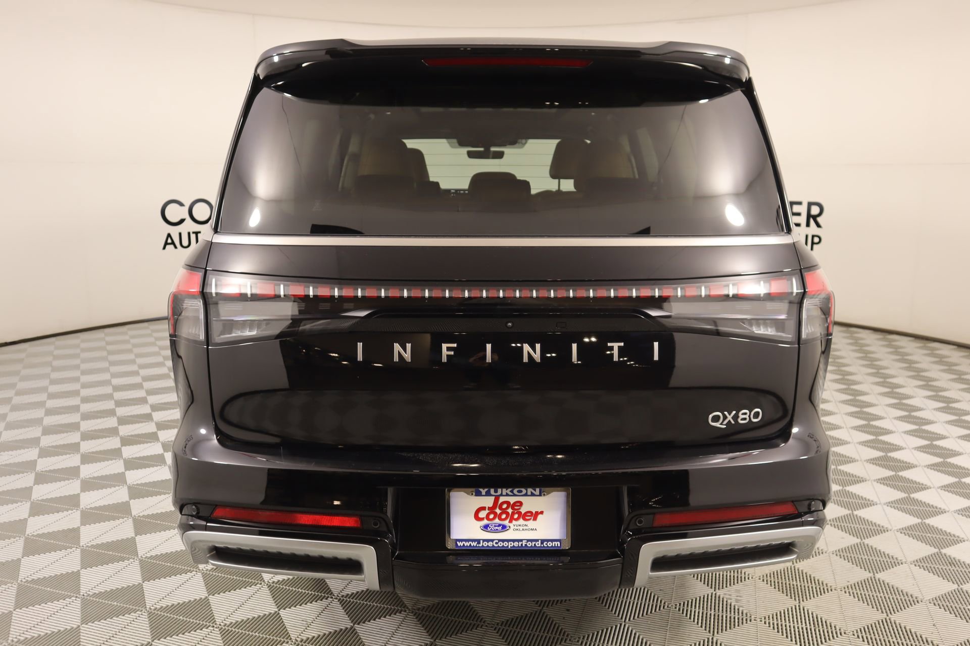 Used 2025 INFINITI QX80 Luxe image 22