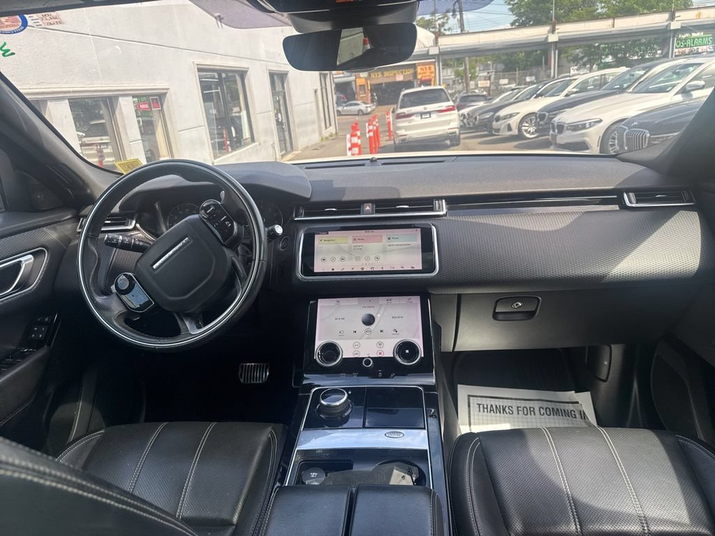 Used 2020 Land Rover Range Rover Velar R-Dynamic S AWD/4WD image 22