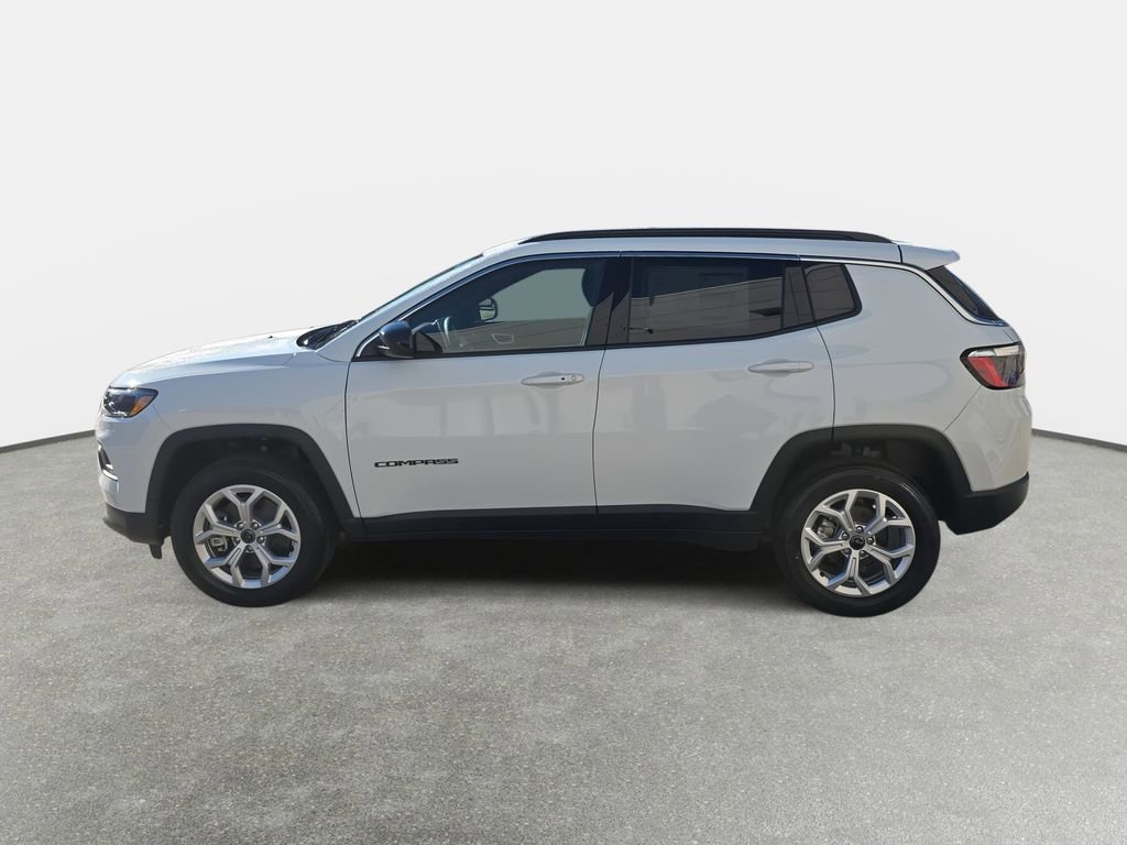 New 2026 Jeep Compass Latitude image 8