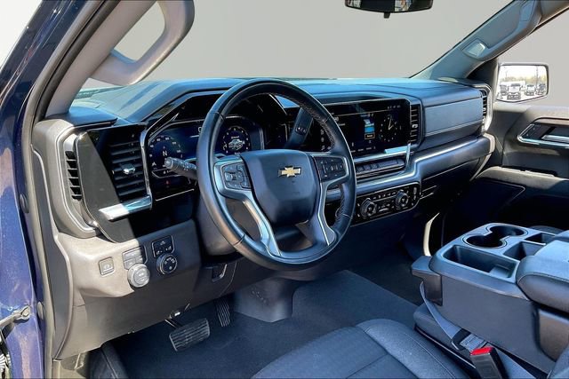 Used 2023 Chevrolet Silverado 1500 LT image 12