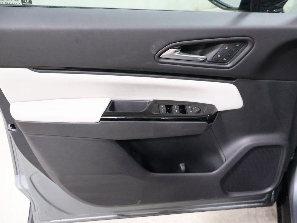 New 2025 Honda Prologue Touring image 13