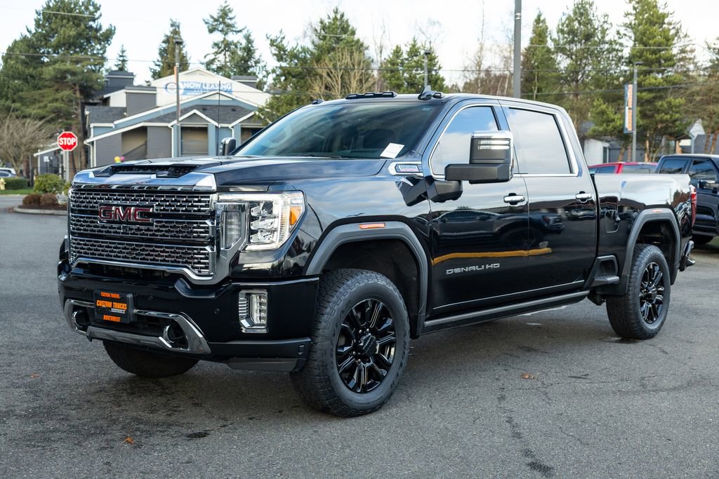 Used 2022 GMC Sierra 2500 Denali w/ Denali Black Diamond Edition image 8
