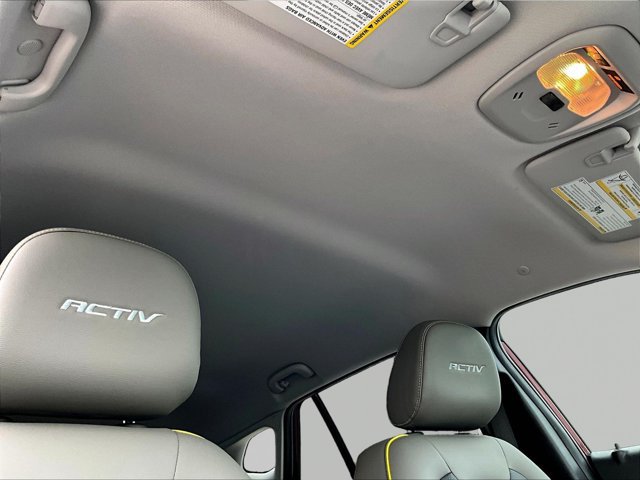 Used 2024 Chevrolet Trax ACTIV FWD image 17