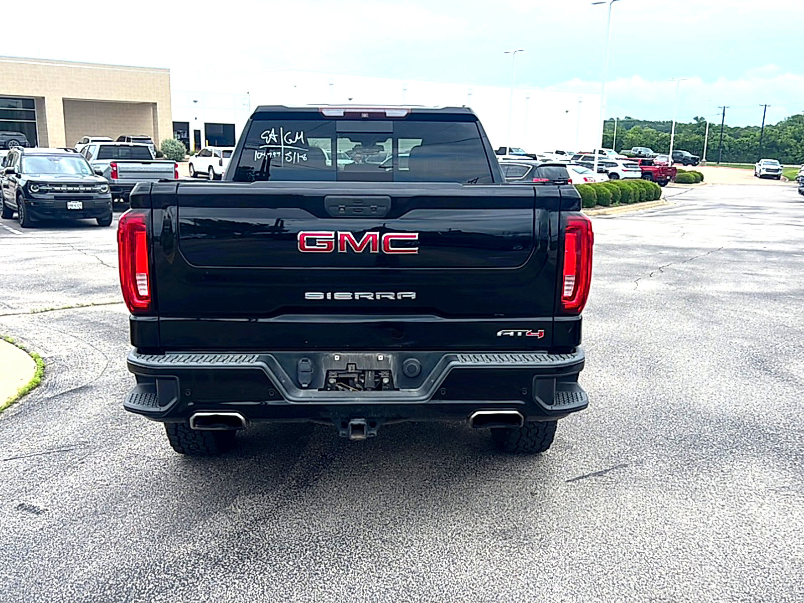 Used 2019 GMC Sierra 1500 AT4 w/ AT4 Premium Package AWD/4WD image 5