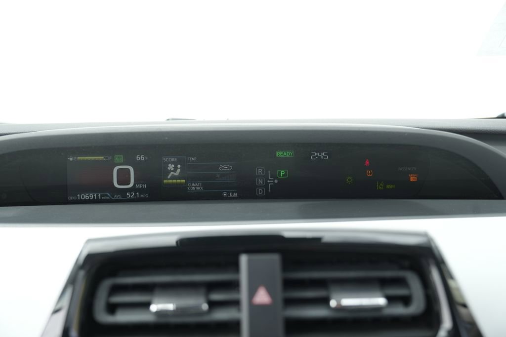 Used 2017 Toyota Prius Four w/ Advanced Technology Package FWD image 45