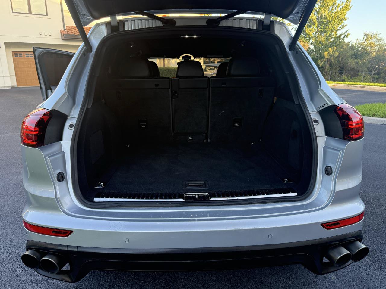 Used 2016 Porsche Cayenne S AWD/4WD image 26
