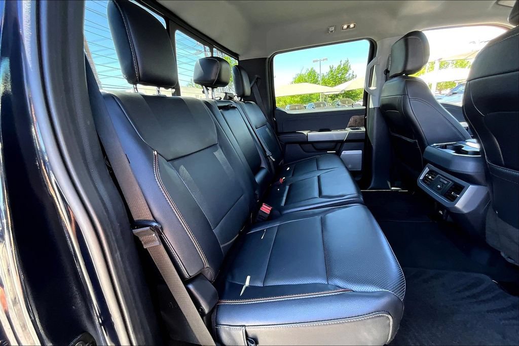 Used 2024 Ford F250 Lariat w/ Chrome Package AWD/4WD image 38