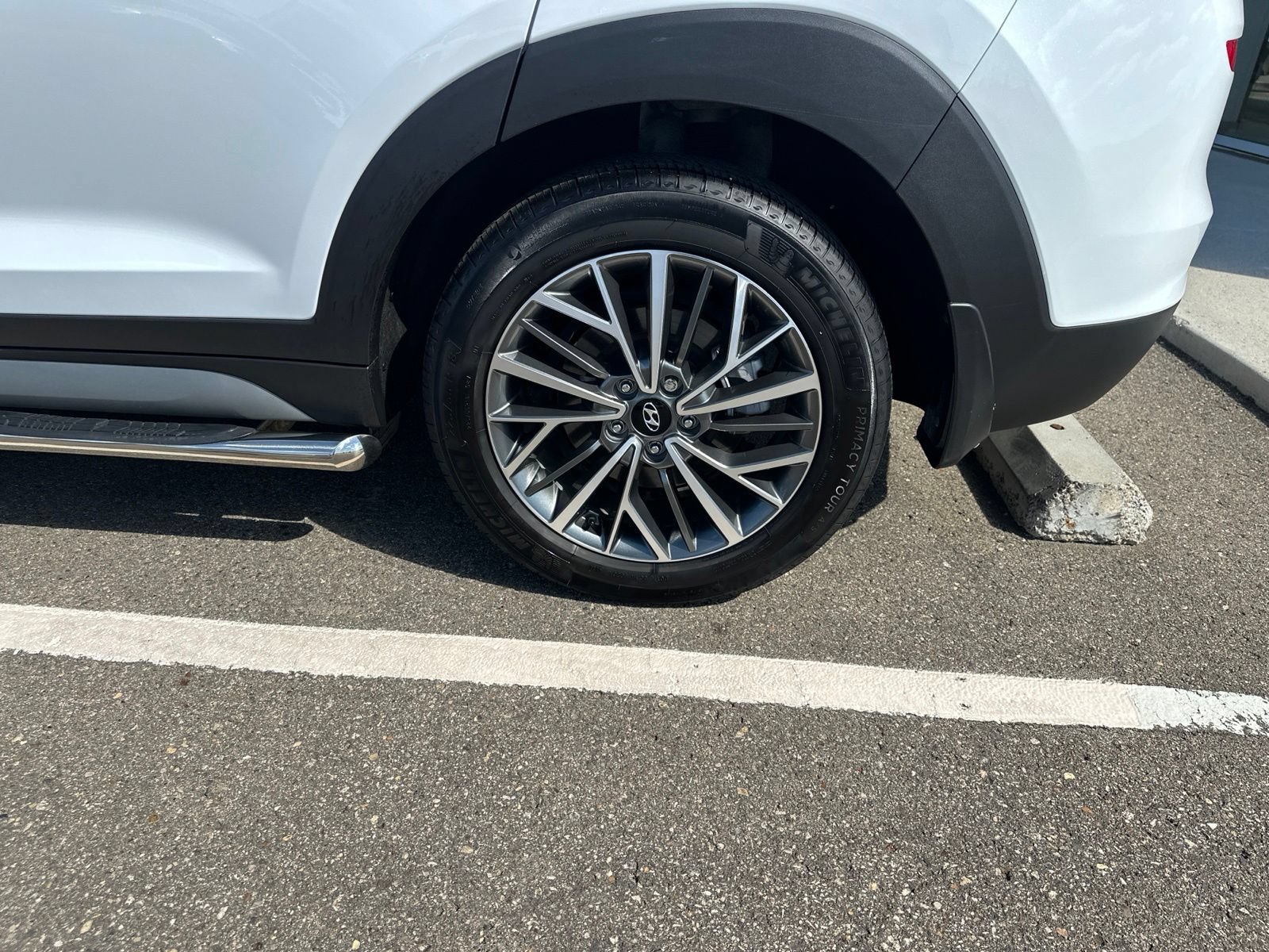 Used 2021 Hyundai Tucson Limited AWD/4WD image 8