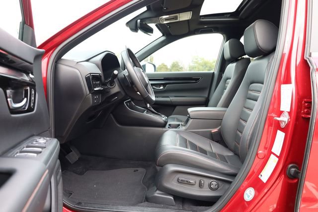 Used 2024 Honda CR-V Touring image 12