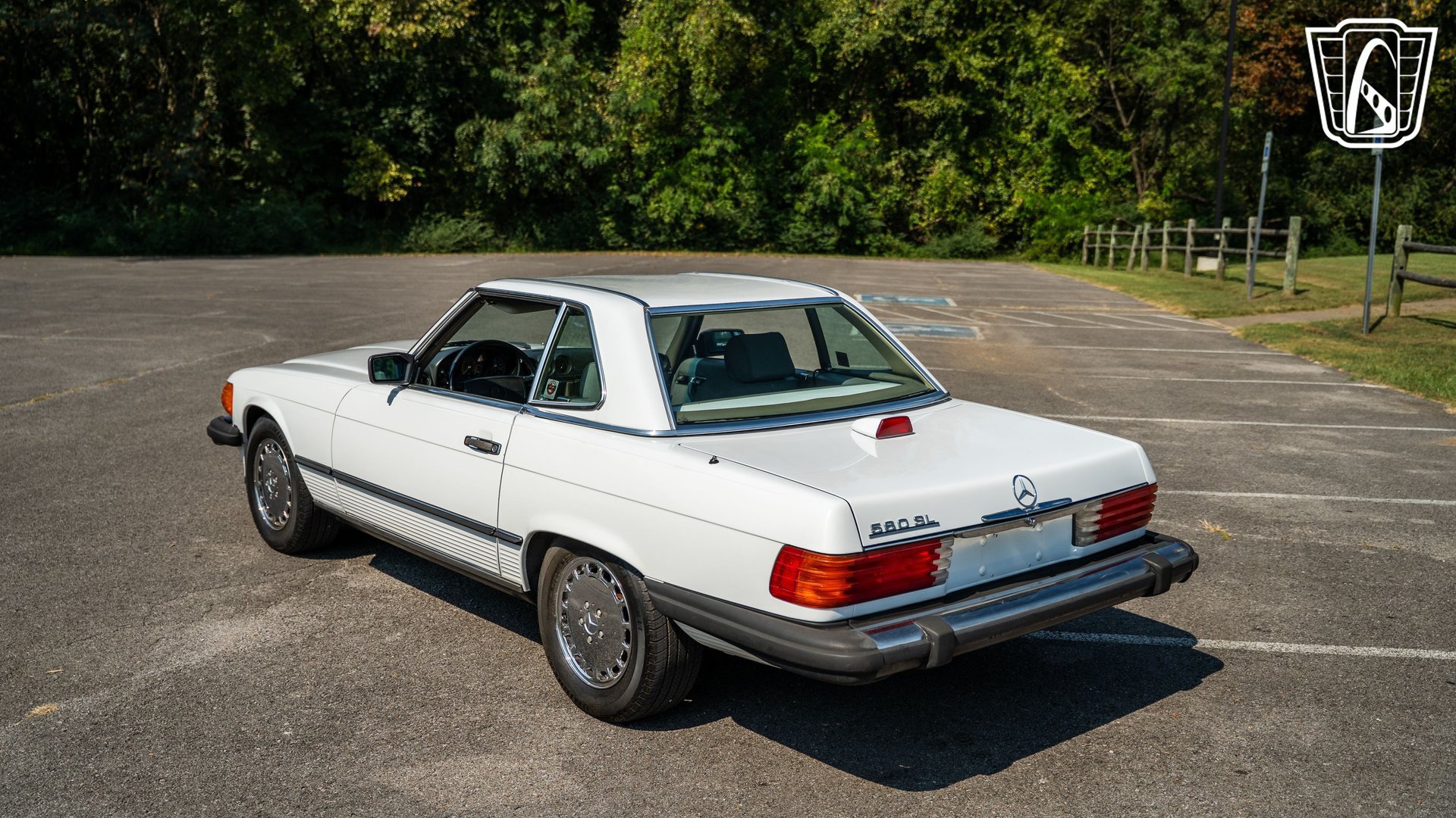 Used 1987 Mercedes-Benz 560 SL image 28