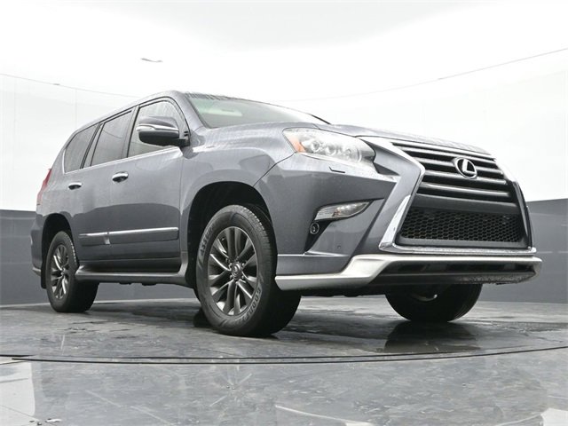 Used 2019 Lexus GX 460 image 10