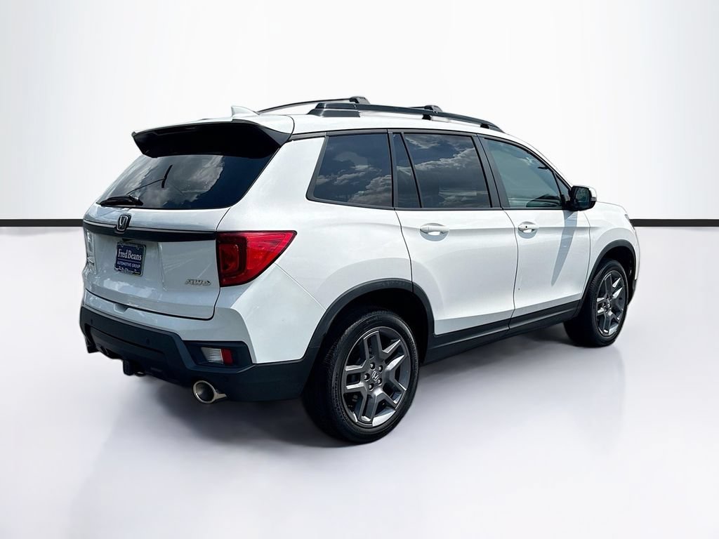 Used 2023 Honda Passport EX-L image 9