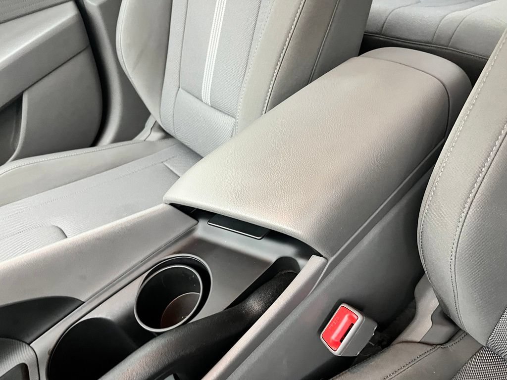 Used 2023 Hyundai Elantra SE FWD image 28