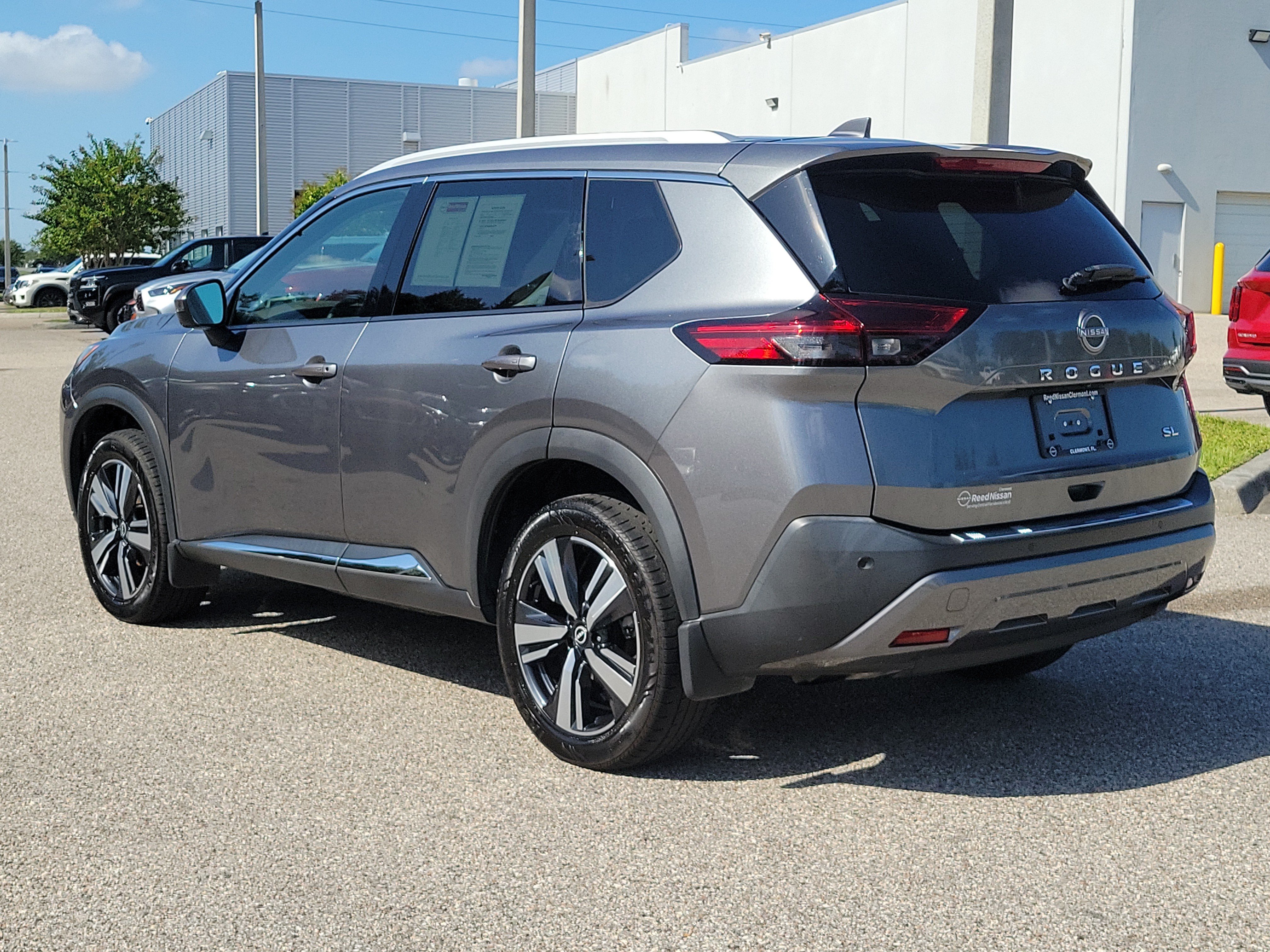 Certified 2022 Nissan Rogue SL FWD image 8