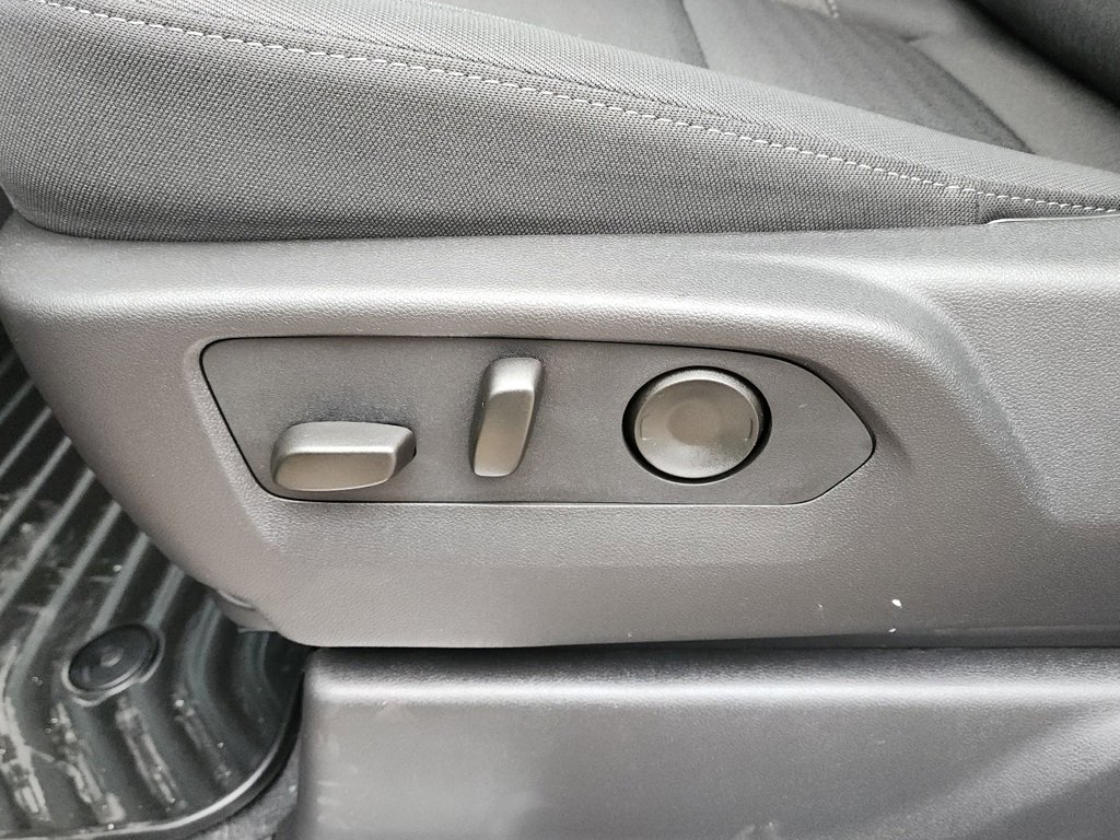 New 2026 GMC Sierra 1500 Elevation image 18